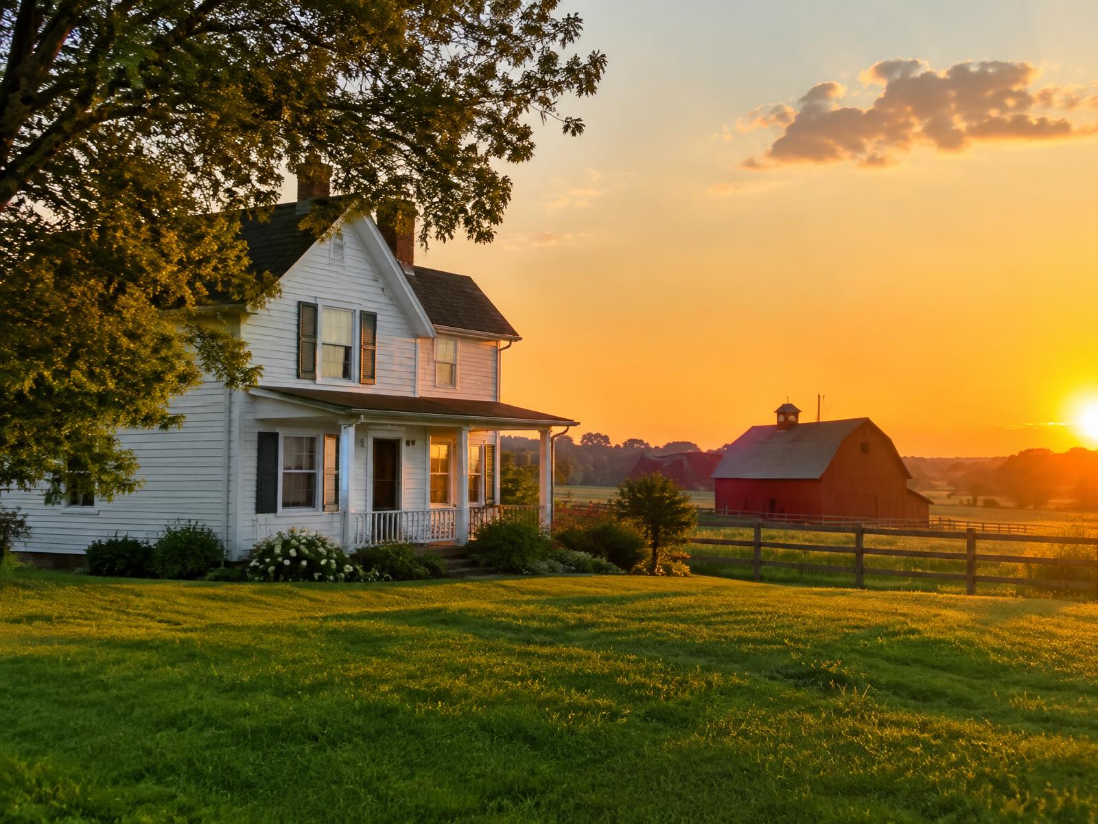 Farmhouse in rural Wayne County, Ohio at sunset